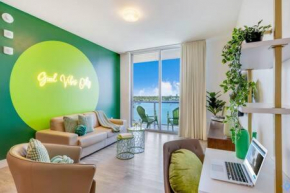 Lovely Apartment-Rooftop Oasis - Bay View